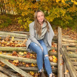 Meet your Posher, Madison